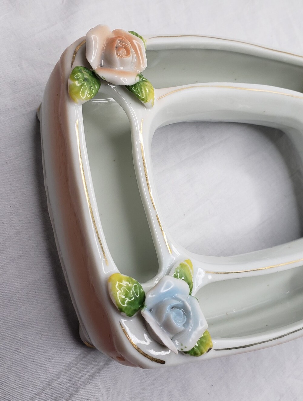 Rectangular Midcentury Ceramic Flower Ring Japan Roses - Picture 7 of 11